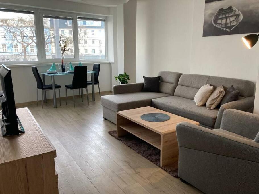 Krásny byt s výhľadmi v historickom centre Bratislava Esterno foto